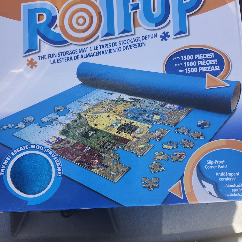 Roll-Up Blue Puzzle Storage Mat by